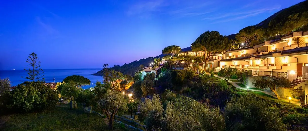 Hotel Baia Imperiale Spiaggia di Cavoli