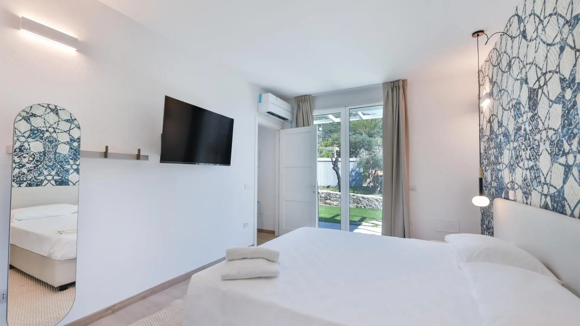 ****  Hotel Baia Imperiale Spiaggia di Cavoli Italy