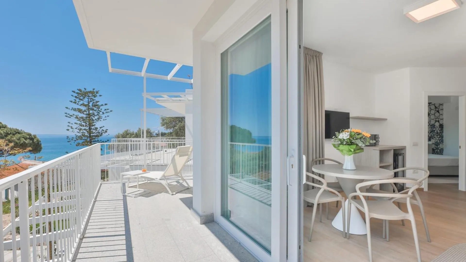 ****  Hotel Baia Imperiale Spiaggia di Cavoli Italy